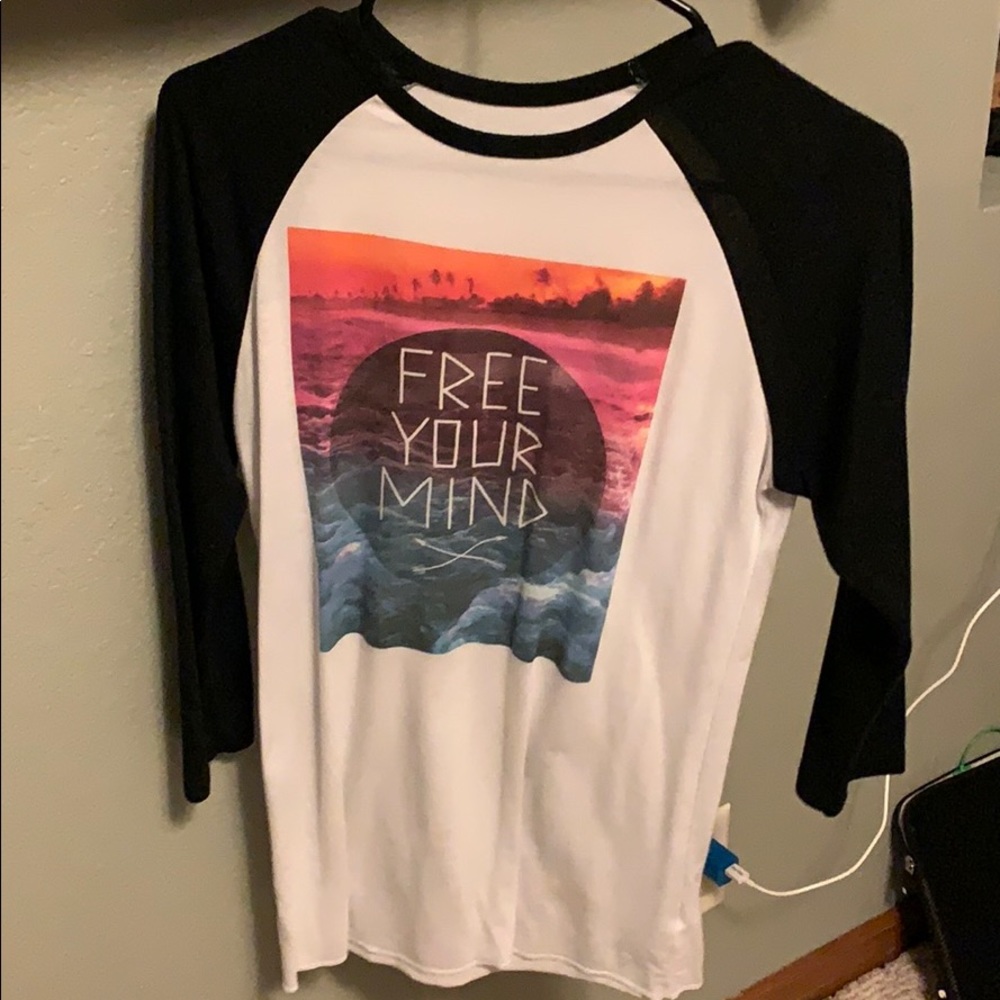 This my “I’m a free spirit” tee